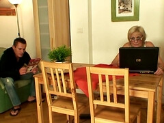 Grosser schwanz, Blasen, Betrug, Freundin, Reif, Mutti, Strumpfhose, Realität