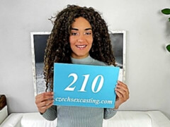 Grosser schwanz, Braunhaarige, Hundestellung, Schwarz, Interrassisch, Natürlichen titten, Zierlich, Titten