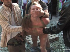 Анальный секс, Садо мазо, Бондаж, Женское доминирование, Унижение, Маски, Рабыни, Вибратор