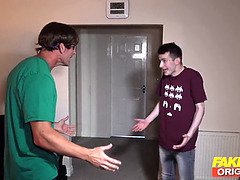 フェラチオ, 大学生, 彼女, なめる, パーティ, ティーン, 三人, オッパイの