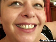 フェラチオ, デブ, お婆さん, ハードコア, 熟年, 母, ハメ撮り, 三人