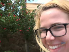 Leie, Blondine, Fussjob, Freundin, Zierlich, Pov, Muschi, Rasiert