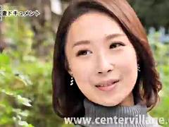 Grote mammen, Japaans, Koreaans, Latijnse vrouw, Lesbisch, Masturbatie, Rijpe lesbienne, Tieten likken