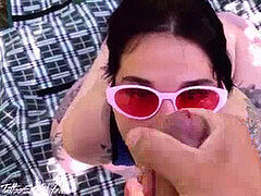 18 jahre, Blasen, Kompilation, Spermaladung, Im freien, Ablutschen, Tätowierung, Jungendliche (18+)