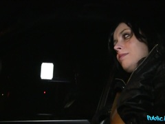 Leie, Arsch, Auto, Hundestellung, Handjob, Im freien, Pov, Öffentlich