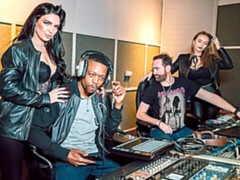 Grote kont, Zwart, Pijpbeurt, Bruinharig, Vingeren, Handbeurt, Interraciaal, Moeder die ik wil neuken