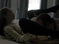 Amerikanisch, Blasen, Braunhaarige, Familie, Küssen, Lecken, Muschi, Titten