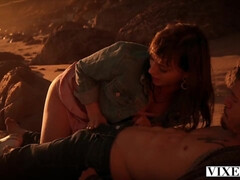 美女, 中出し, イマラチオ, Hd, アウトドア, 小柄, オマンコ, 剃毛