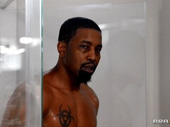 Américain, Gros seins, Sucer une bite, Hard, Interracial, Maman, Monstre, Douche