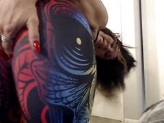 EAT MOMMYS big monster ass