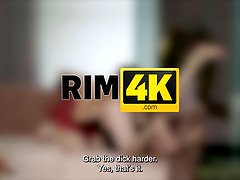 舐める尻, ブロンド, フェラチオ, カップル, 眼鏡, コキ, 魅力的, フェラする