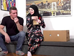 Culo grande, Verga grande, Tetas grandes, Mamada, Estilo perrito, Madres para coger, Dinero