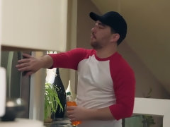 Grote mammen, Pijpbeurt, Bruinharig, Hondjeshouding, Sperma in gezicht, Moeder die ik wil neuken, Buiten, Rijden