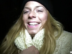 素人, チェコ, ヨーロピアン, お金, アウトドア, ハメ撮り, 現実, 赤毛