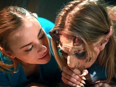 Blond, Sperma, Hondjeshouding, Handbeurt, Hd, Geschoren, Trio, Speelgoed