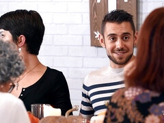 In den arsch, Arsch, Blasen, Hundestellung, Handjob, Piercing, Kurzes haar, Socken