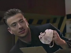 Grosse titten, Blasen, Erotisch, Hardcore, Lingerie, Büro, Erotischer film, Ablutschen