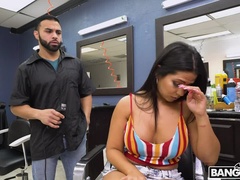 Amateur, Tir de sperme, En levrette, Faciale, Fille latino