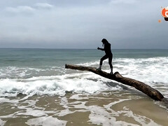 Vlog 10 : Doggystyle Sex On The Beach And Have A Good Time. Making Love ^ ^