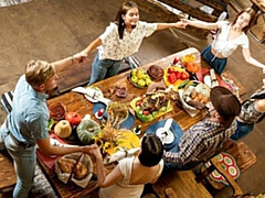 18 jaar, Kont, Pijpbeurt, Hondjeshouding, Natuurlijke tieten, Orgie, Mager, Tieten likken