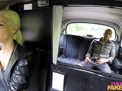 デカチン, 中出し, バック, 手コキする, なめる, アウトドア, オマンコ, 締まりの良い