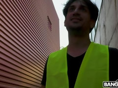 Leie, Braunhaarige, Vollbusig, Sperma im mund, Hardcore, Latina, Öffentlich, Reiten