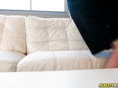 Enthousiasteling, Amerikaans, Lul, Seksspeelgoed, Sperma in gezicht, Handbeurt, Gigantische lul, Geschoren