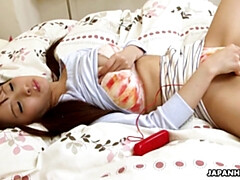 Asiatique, Gros seins, Brunette brune, Japonaise, Masturbation, Adolescente, Jouets, Vibromasseur