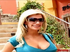 イギリス人, 巨乳な, ヨーロピアン, ヒール, 淫乱熟女, ガリガリ, タトゥー, オッパイの