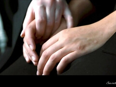 Большие сиськи, Брюнетки, Хд, Лесбиянка, Лизание, Натуральные сиськи, На природе, Киски