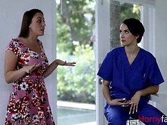 超カワイイ, 美人, フェラチオ, Hd, 看護婦, ティーン, オッパイの, ユニフォーム