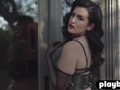 Жопа, Большая жопа, Большие сиськи, Брюнетки, Грудастые, Милф, Софткор, Соло