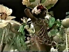 Grote mammen, Braziliaans, Tieten likken