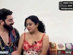 Indian chubby MILF amateur porn