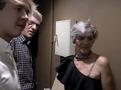 Verga grande, Orgía, Coño, Afeitado, Chupando, Tabú, Adolescente, Puta