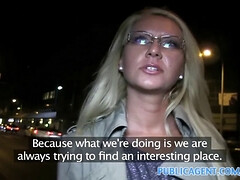 Enthousiasteling, Auto, Hd, Huisgemaakt, Hongaars, Rijpe lesbienne, Moeder die ik wil neuken, Openbaar