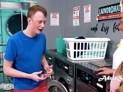 Culo grande, Tetas grandes, Morena, Tetona, Grupo, Coño, Montar, Adolescente