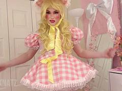Crossdressing Sissy Slut Wants a Daddy