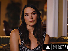 Sucer une bite, Tir de sperme, Doigter, Branlette thaïlandaise, Léchez, Chatte, Rugueux, Plan cul à trois