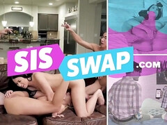 Grosser arsch, Vollbusig, Kehlenfick, Dildo, Hundestellung, Orgasmus, Pov, Realität