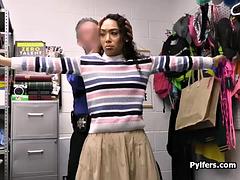 Минет, Затыкание рта, Секс без цензуры, Латиноамериканки, Сиськи