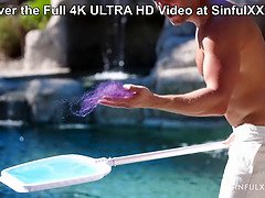 デカチン, 指いじり, Hd, なめる, プール, オマンコ, ガリガリ, 濡れ