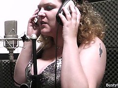 BBW singer takes his cock from behind at work