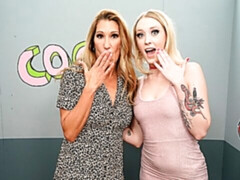 Noire, Sucer une bite, Fétiche, Trou de la gloire, Interracial, Jarretelles, Tatouage, Nénés