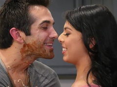 顔射, 食べ物, 開帳, なめる, オマンコ, スパンキング, タトゥー, オッパイの