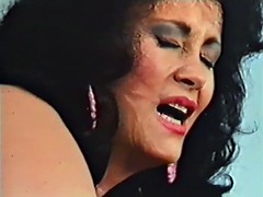 Gros seins, Rétro ancien