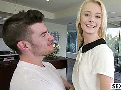 Grosse bite, Sucer une bite, Petite femme, Adolescente