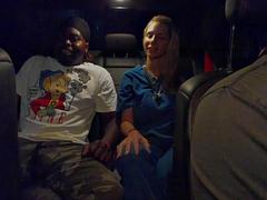 Большие сиськи, Черные, Семяизвержение, Черненькие, Межрасовый секс, Милф, На публике, Сиськи