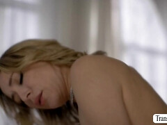 Grote mammen, Pijpbeurt, Diep in de keel, Latijnse vrouw, Likken, Kut duiken, Shemale