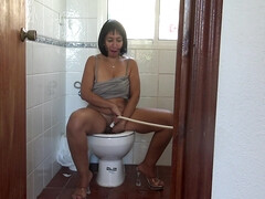 Amateur, Gros cul, Sucer une bite, Queue, Maman, Chatte, Solo, Toilettes